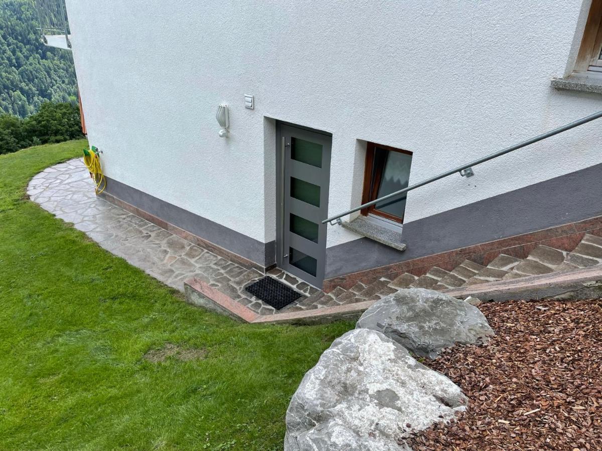 Haus Resi Lejlighed Fontanella Eksteriør billede