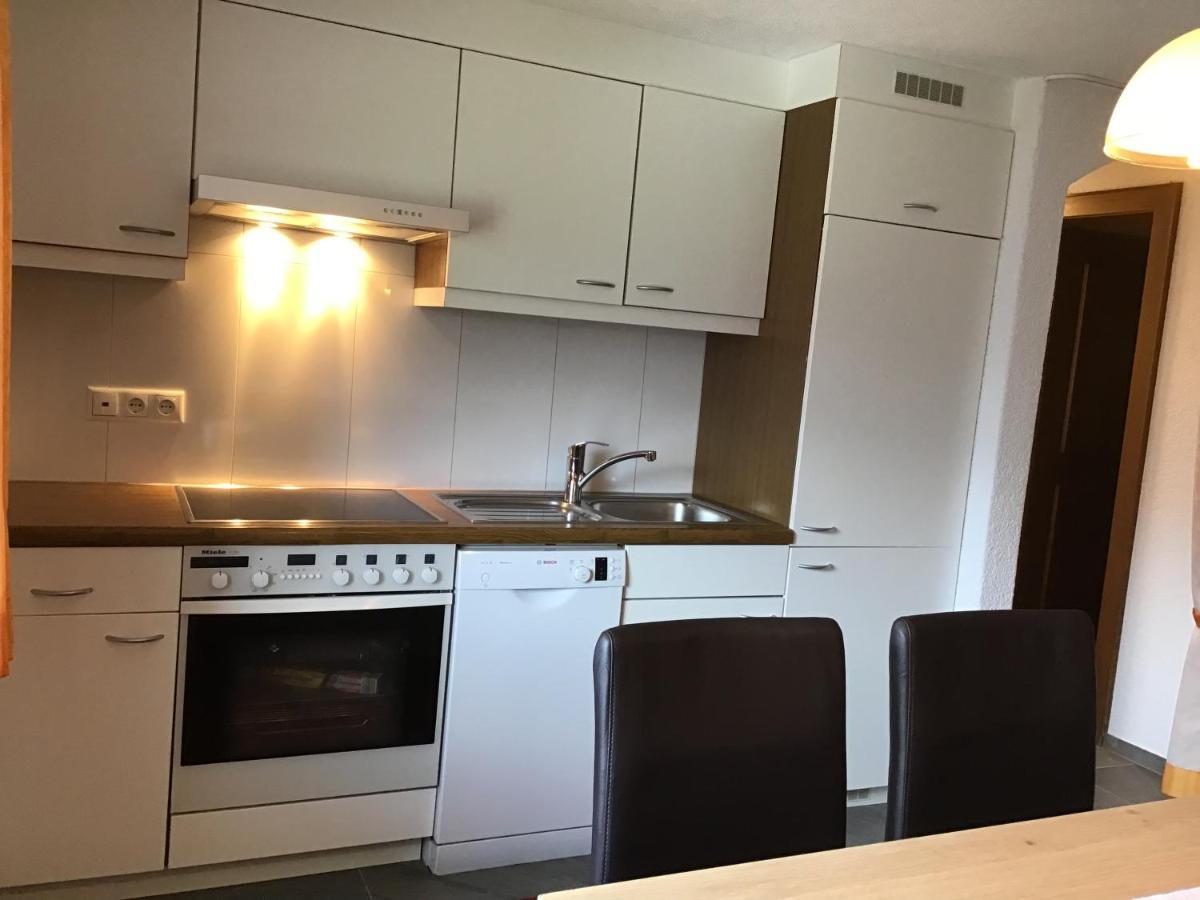 Haus Resi Lejlighed Fontanella Eksteriør billede